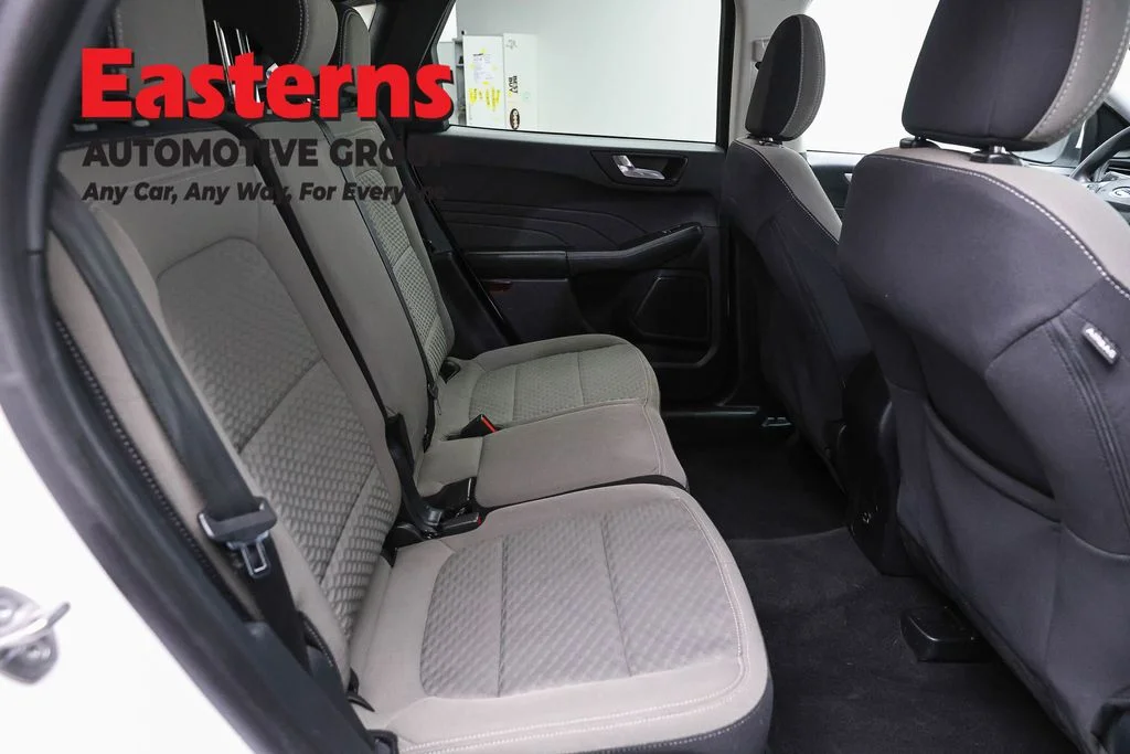 Used 2021 White Ford SE image 23