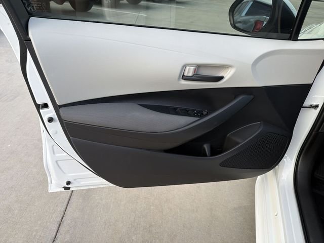 Certified Used 2022 White Toyota LE image 9