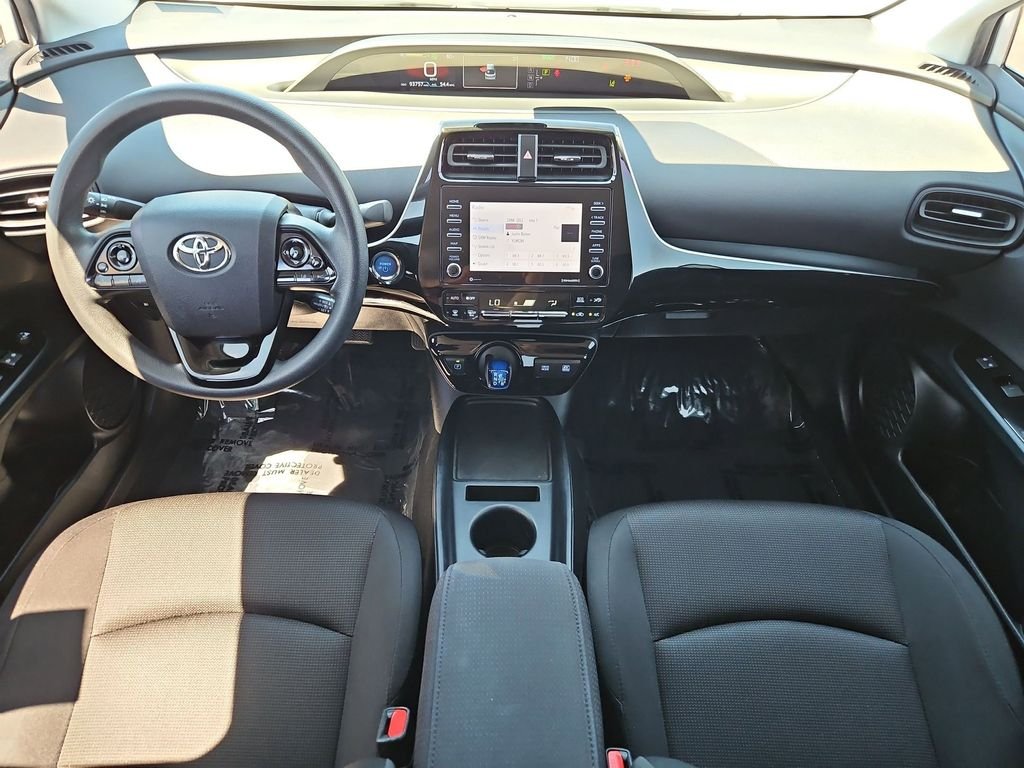 Used 2021 Pearl Toyota L image 22