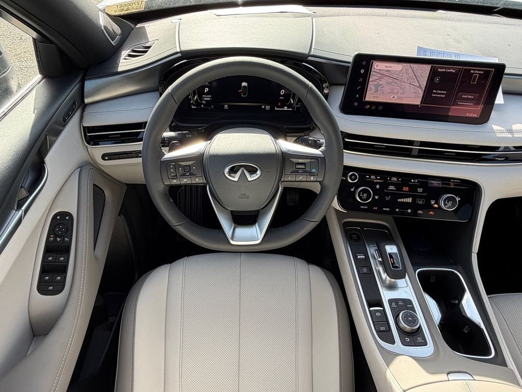 New 2027 RADIANT WHITE INFINITI Luxe AWD image 16