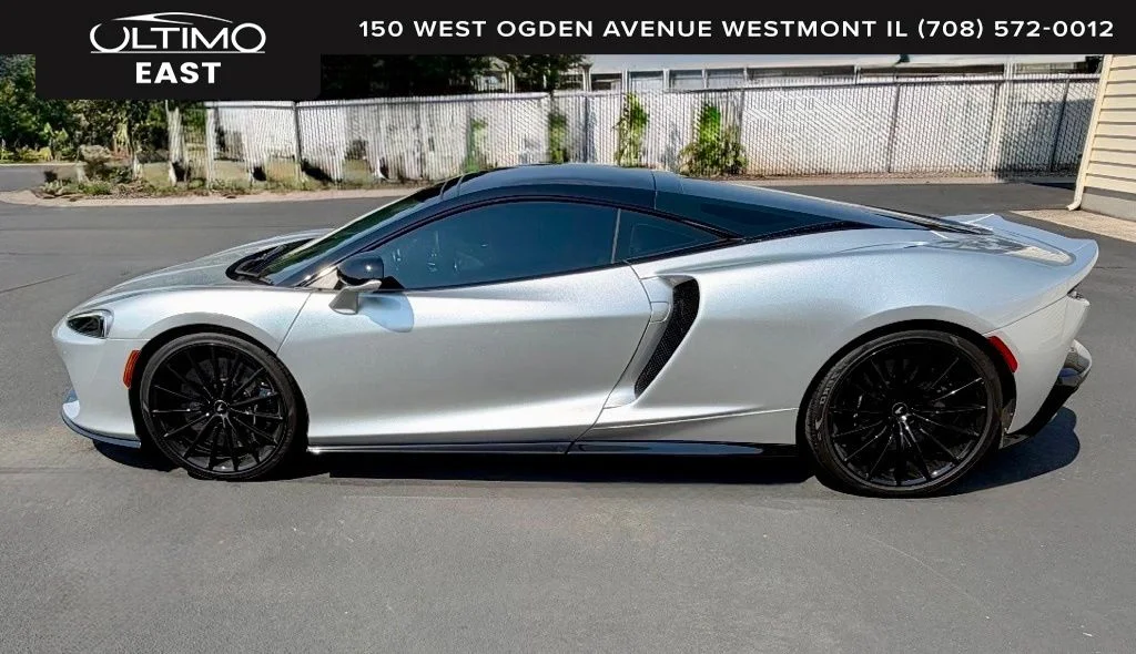 Used 2022 Silver McLaren Base image 1