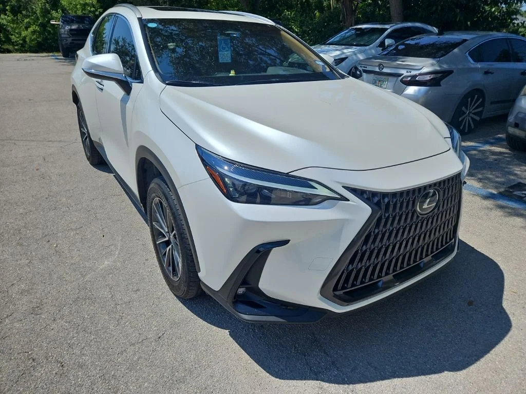 Used 2024 White Lexus 350h Base image 3