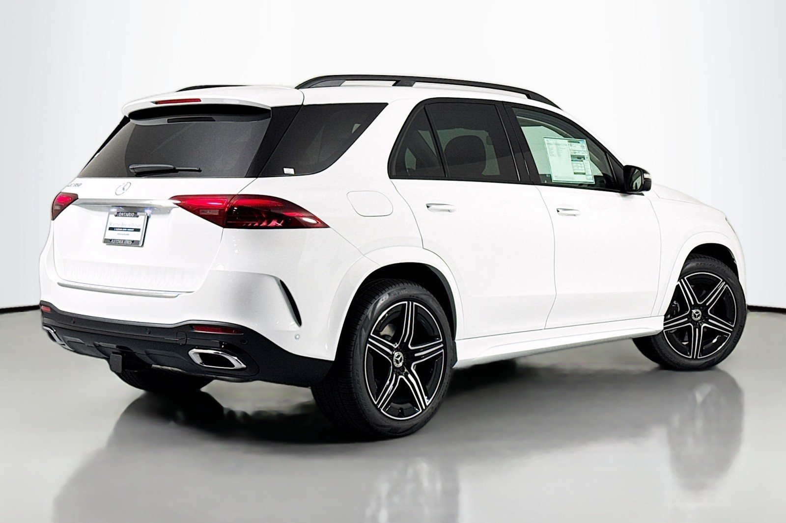 New 2026 Polar White Mercedes-Benz GLE 450 4MATIC® SUV image 11