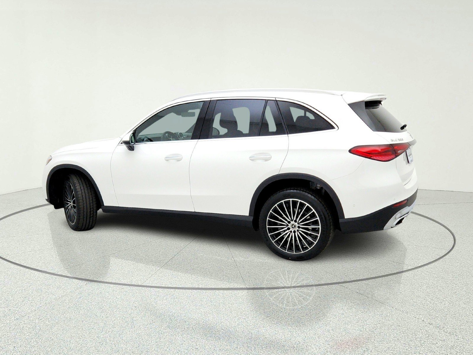 New 2026 Polar White Mercedes-Benz GLC 300 SUV image 34