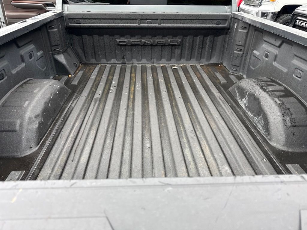 Used 2024 Silver GMC Denali image 15