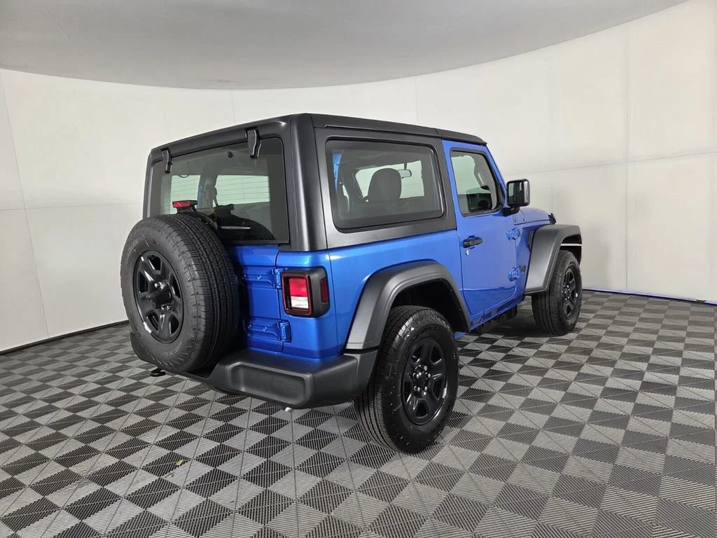New 2026 Hydro Blue Pearl-Coat Exterior Paint Jeep Sport image 4