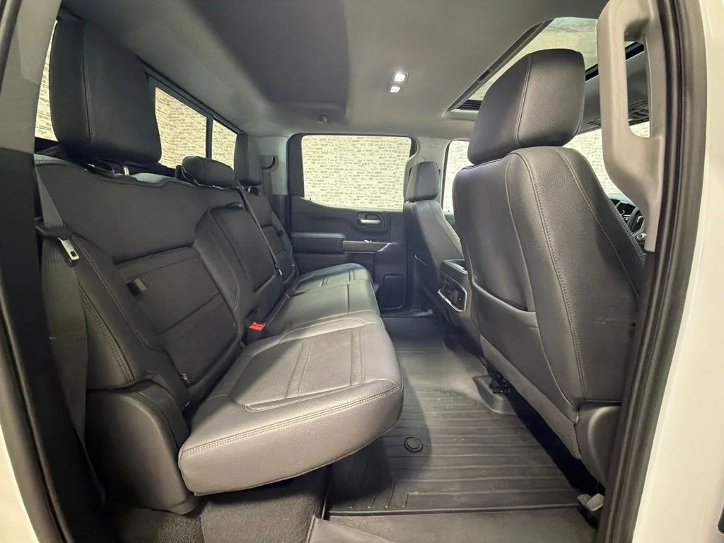 Used 2020 White Frost Tricoat GMC Denali image 13
