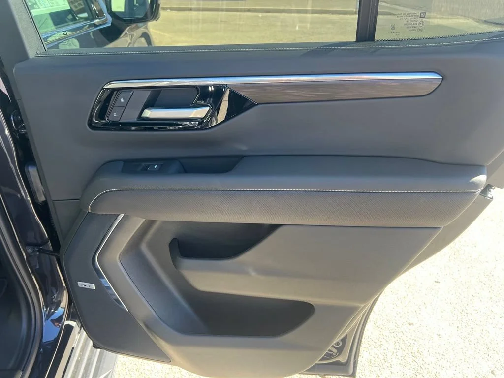 New 2026 Dark Ash Metallic Chevrolet Premier image 29