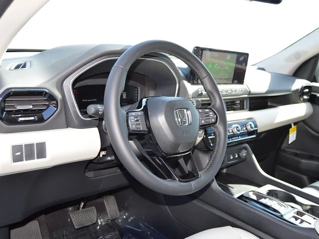 New 2026 Platinum White Pearl Honda RTL Towing image 10