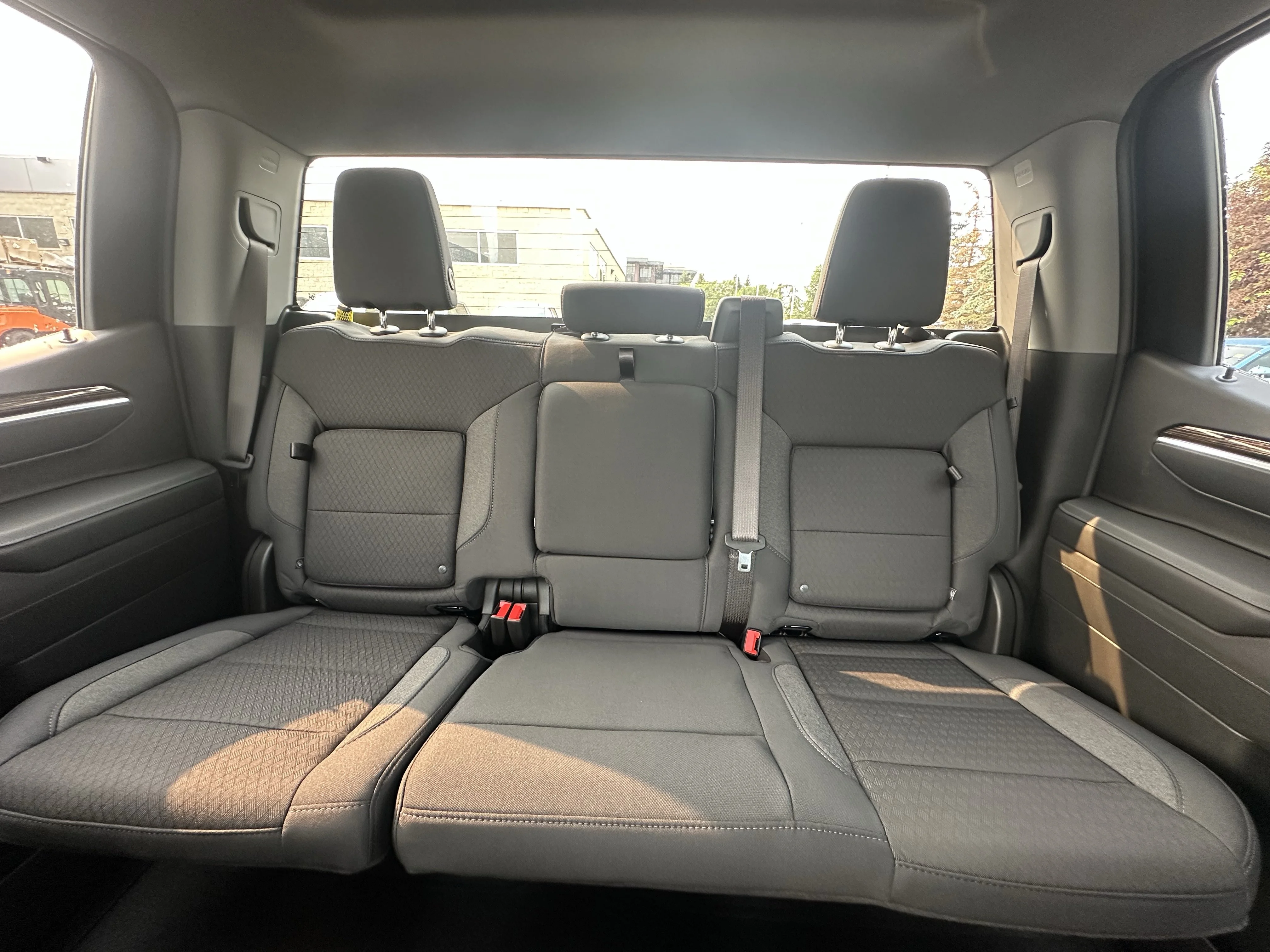 New 2026 Onyx Black GMC Elevation image 23