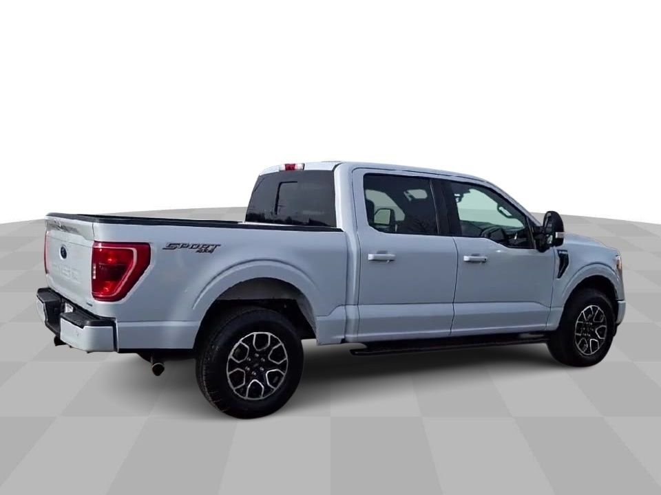 Used 2022 White Ford XLT image 8
