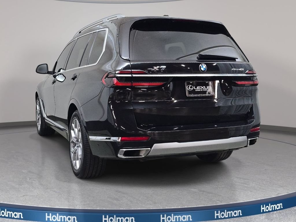 Used 2023 Black BMW xDrive40i image 7