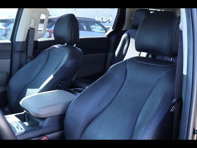 Certified Used 2026 Aurora Black Pearl Kia SX image 11