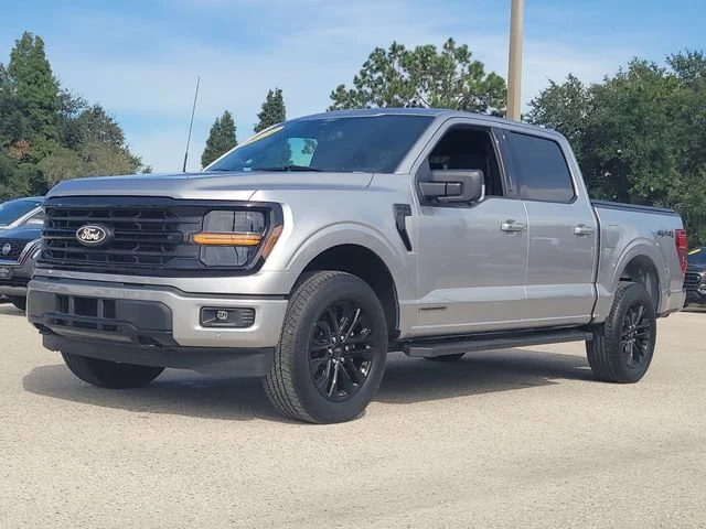 Used 2024 Silver Ford XLT image 32