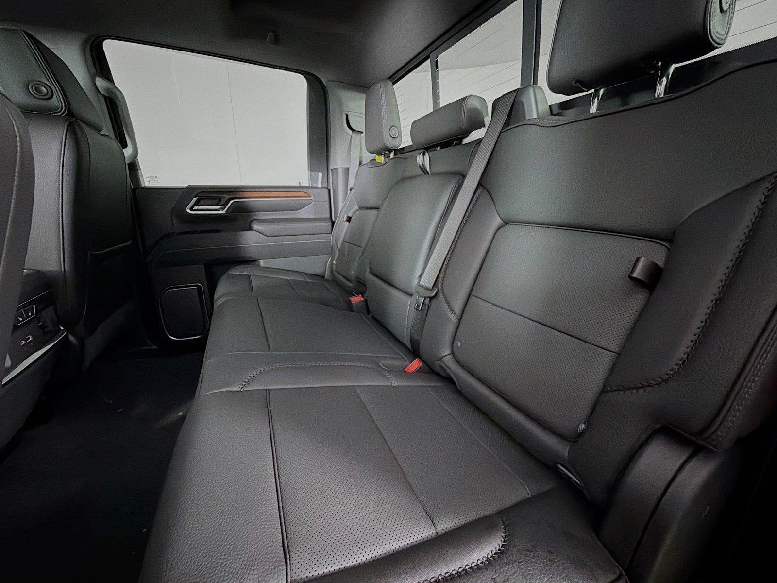 2026 GMC Sierra 2500HD Denali - Photo 26