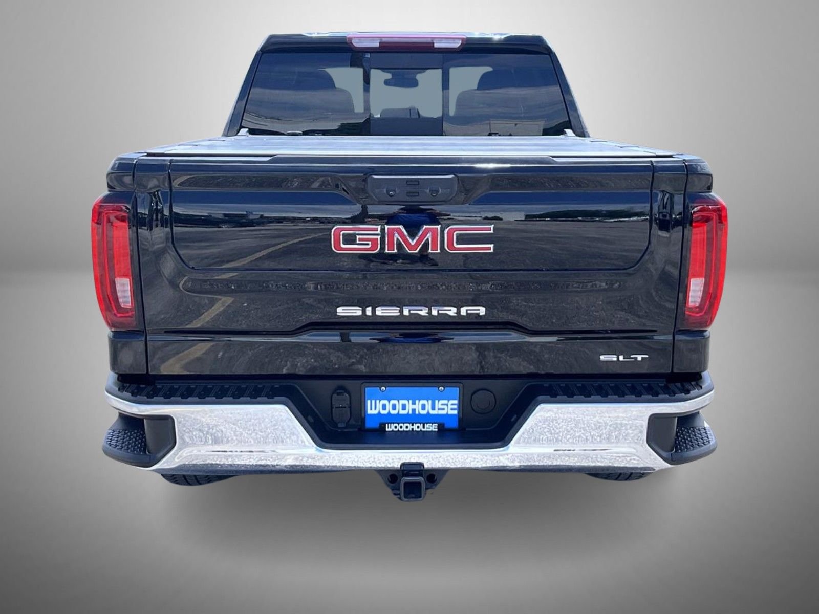 Used 2023 Black GMC SLT image 6