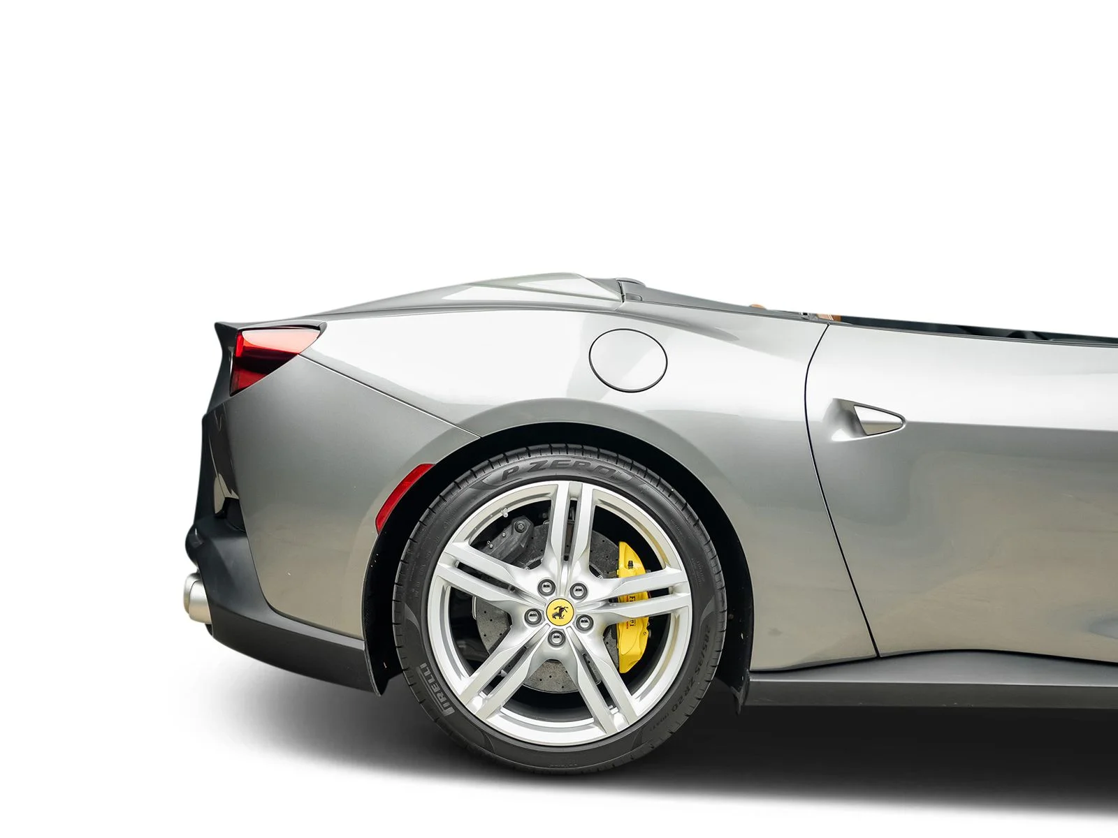 Used 2019 Gray Ferrari Base image 32