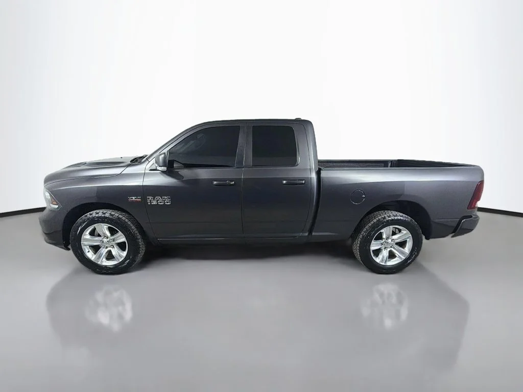Used 2017 Gray Ram Sport image 9