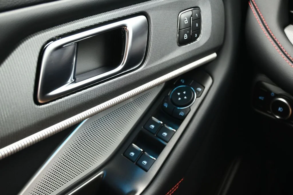 New 2026 Agate Black Metallic Ford ST image 27