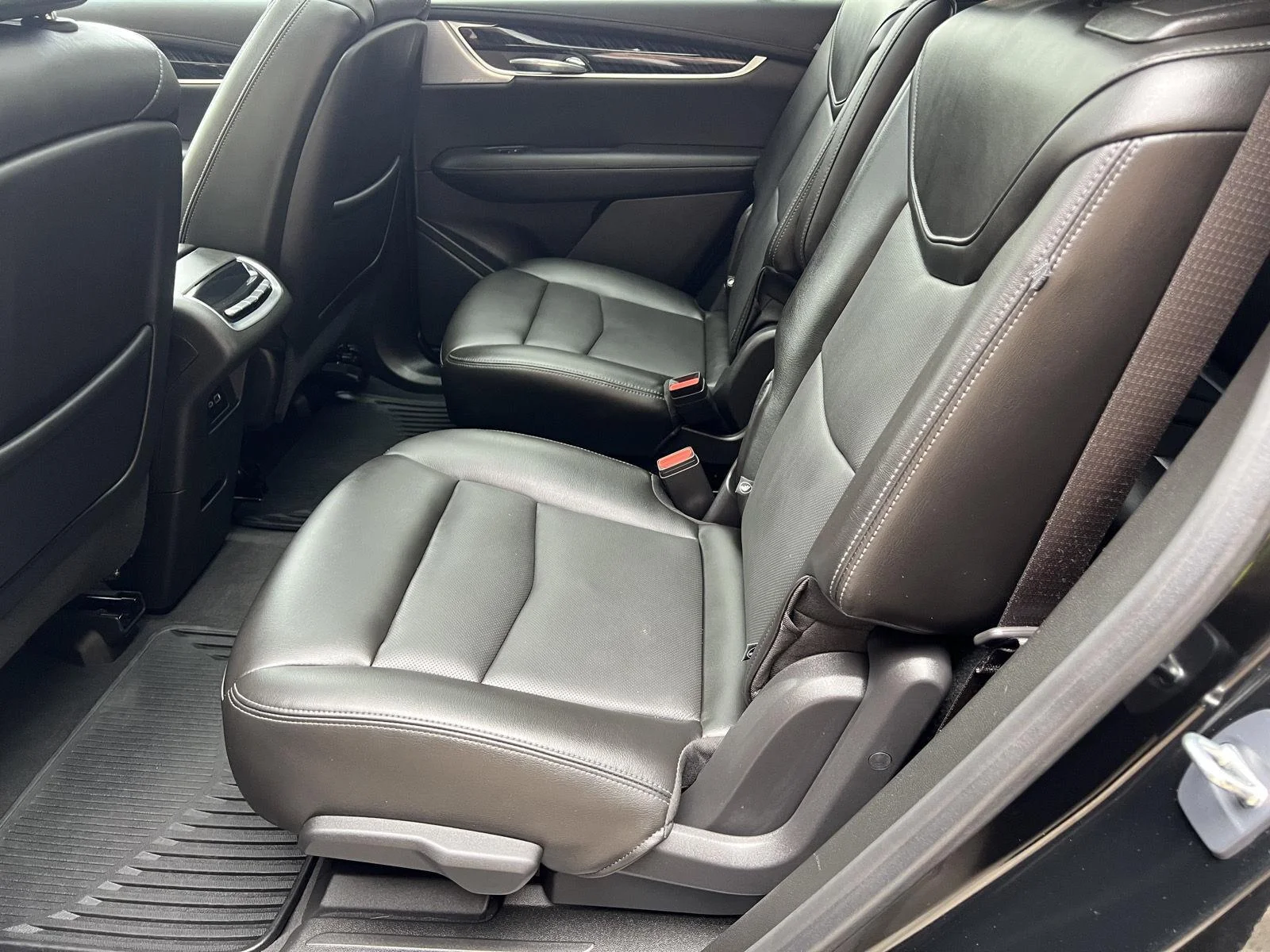 2024 Cadillac XT6 Premium Luxury - Photo 16