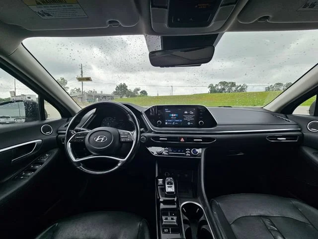 Used 2020 Gray Hyundai SEL image 12