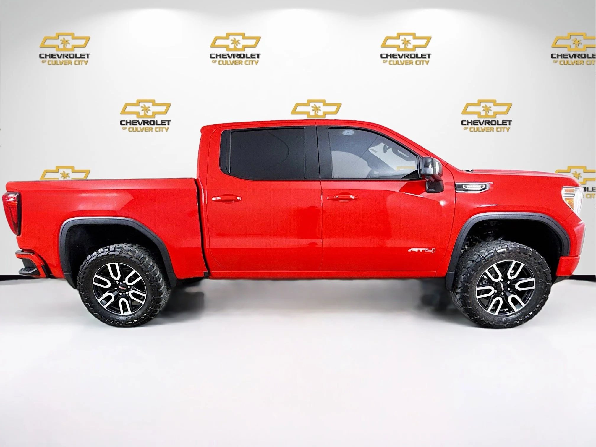 Used 2021 Cardinal Red GMC AT4 image 9