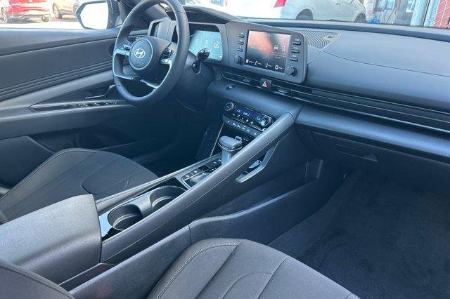 New 2026 Amazon Gray Hyundai SEL Sport Premium image 15