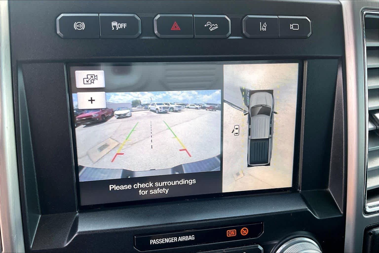 Used 2017 Ingot Silver Ford Platinum image 26