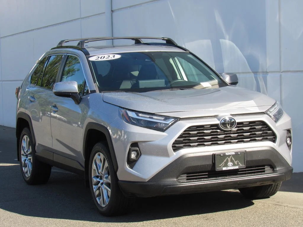 Certified Used 2023 Silver Sky Metallic Toyota XLE Premium image 2