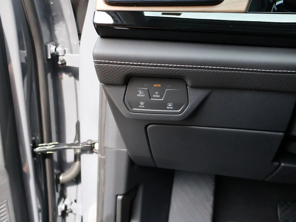 New 2026 Gray Volkswagen 2.0T SE w/Technology image 24