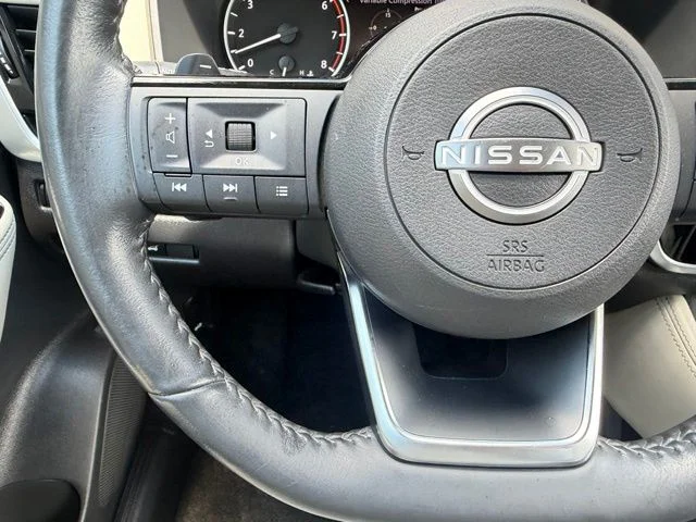 Certified Used 2023 White Nissan SL image 31