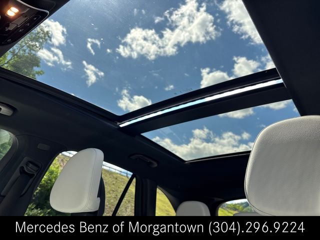 New 2026 Obsidian Black Metallic Mercedes-Benz GLC 300 image 22