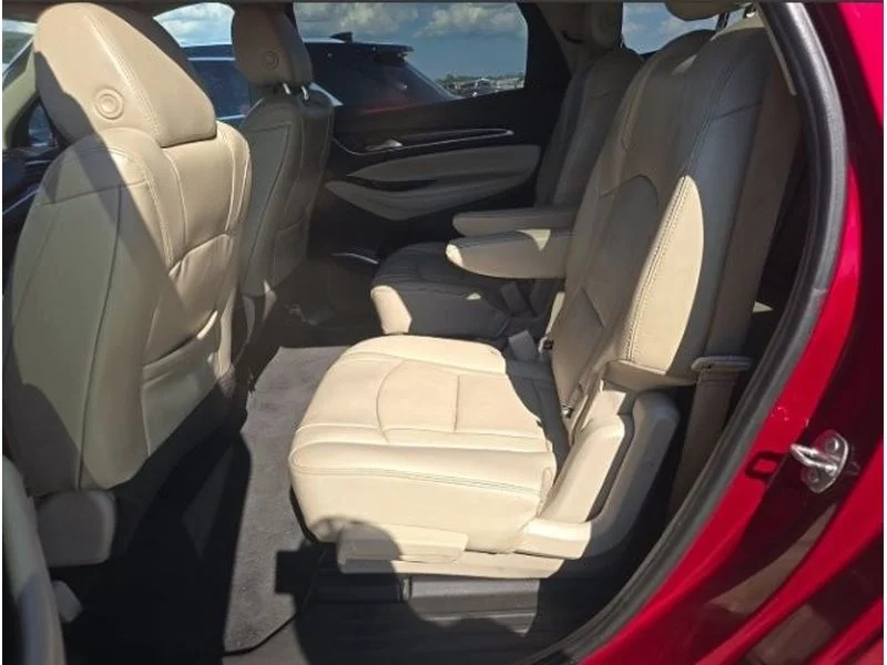 Used 2018 Red Quartz Tintcoat Buick Essence image 6