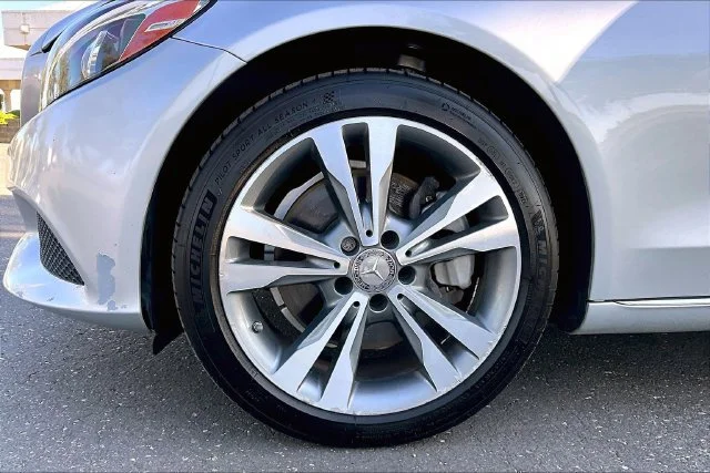 Used 2016 Iridium Silver Mercedes-Benz C 300 image 9