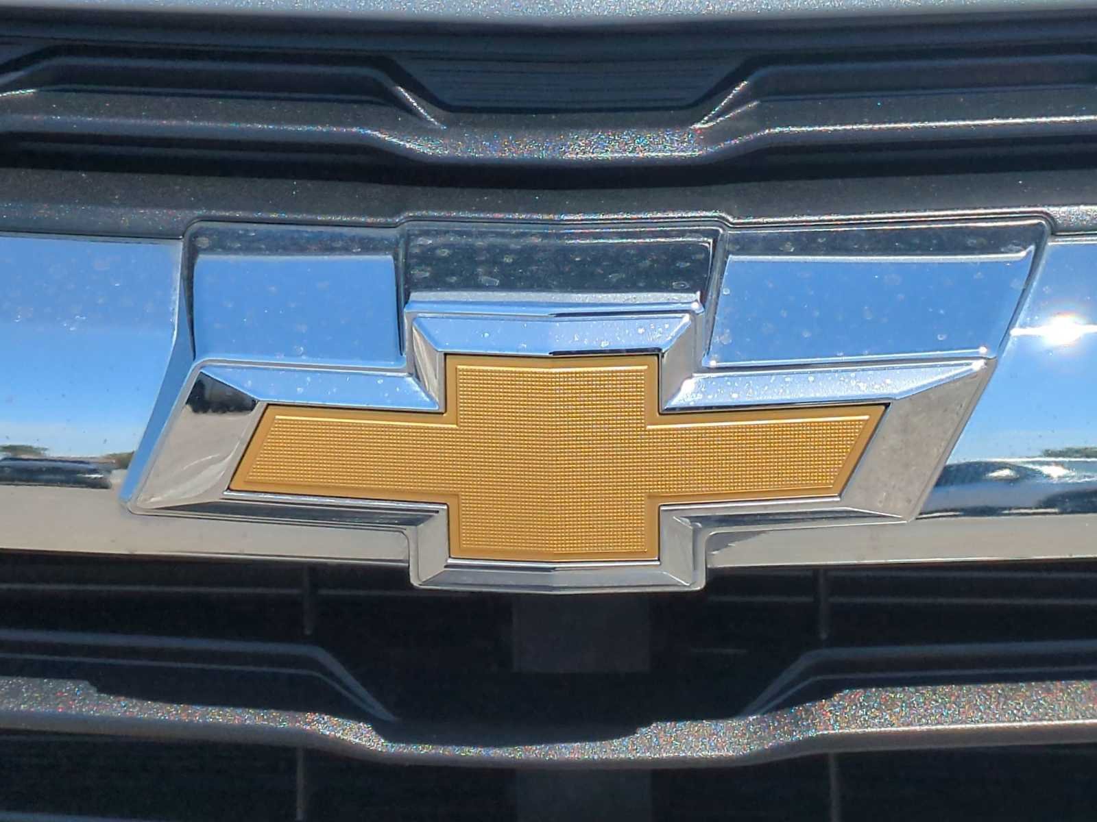 Used 2024 Sterling Gray Metallic Chevrolet LT image 8