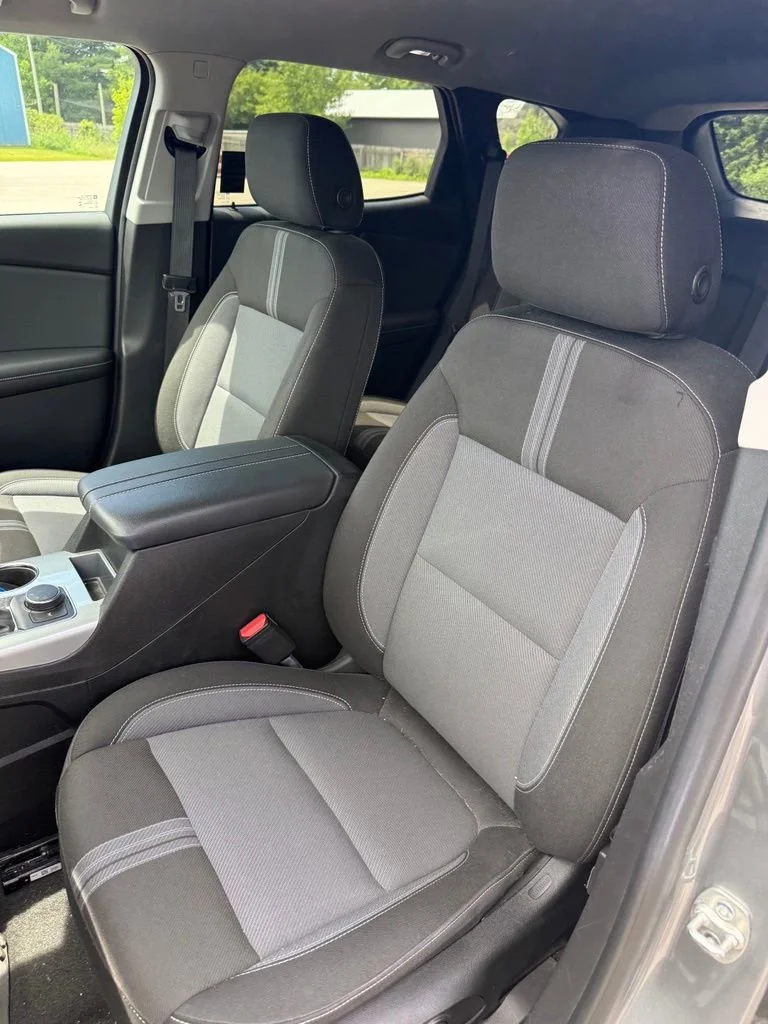 Used 2023 Sterling Gray Metallic Chevrolet 2LT image 7