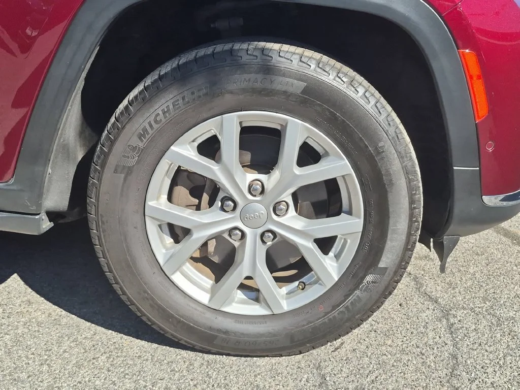 Used 2023 Red Jeep Limited image 26