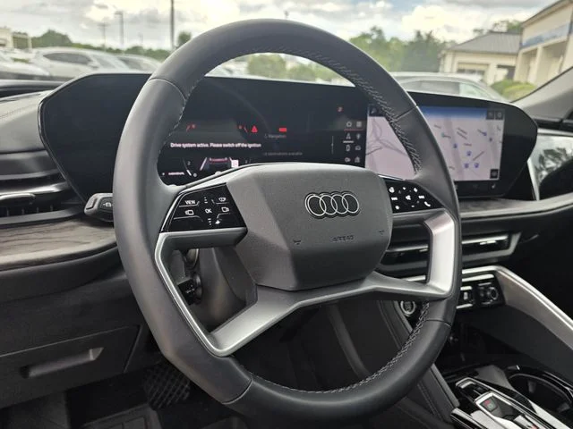 Used 2025 Glacier White Audi 2.0T Premium Plus image 10