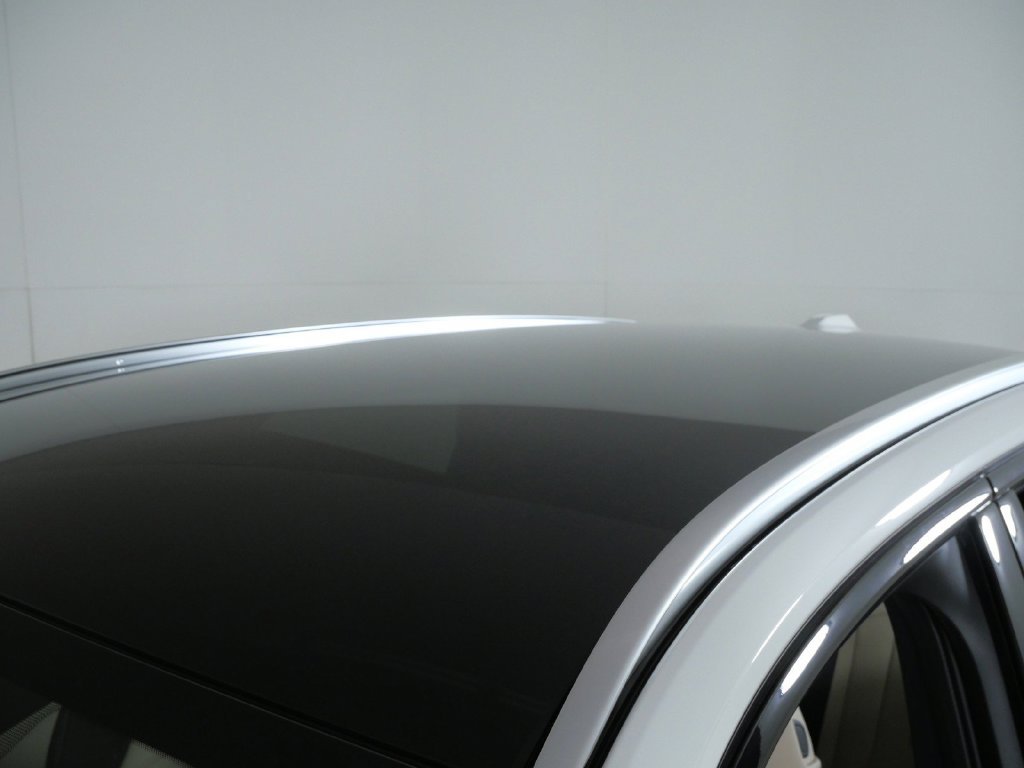 New 2026 Alpine White BMW 30 xDrive image 17