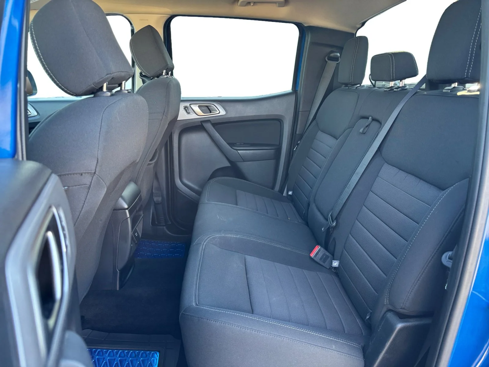 Used 2019 Lightning Blue Metallic Ford XLT image 16