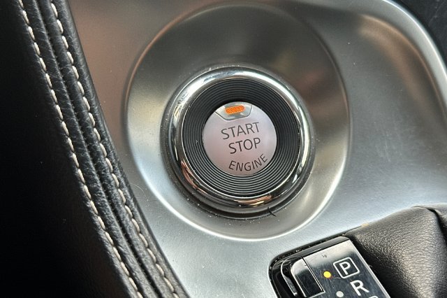 Used 2023 Blue Nissan SV image 21