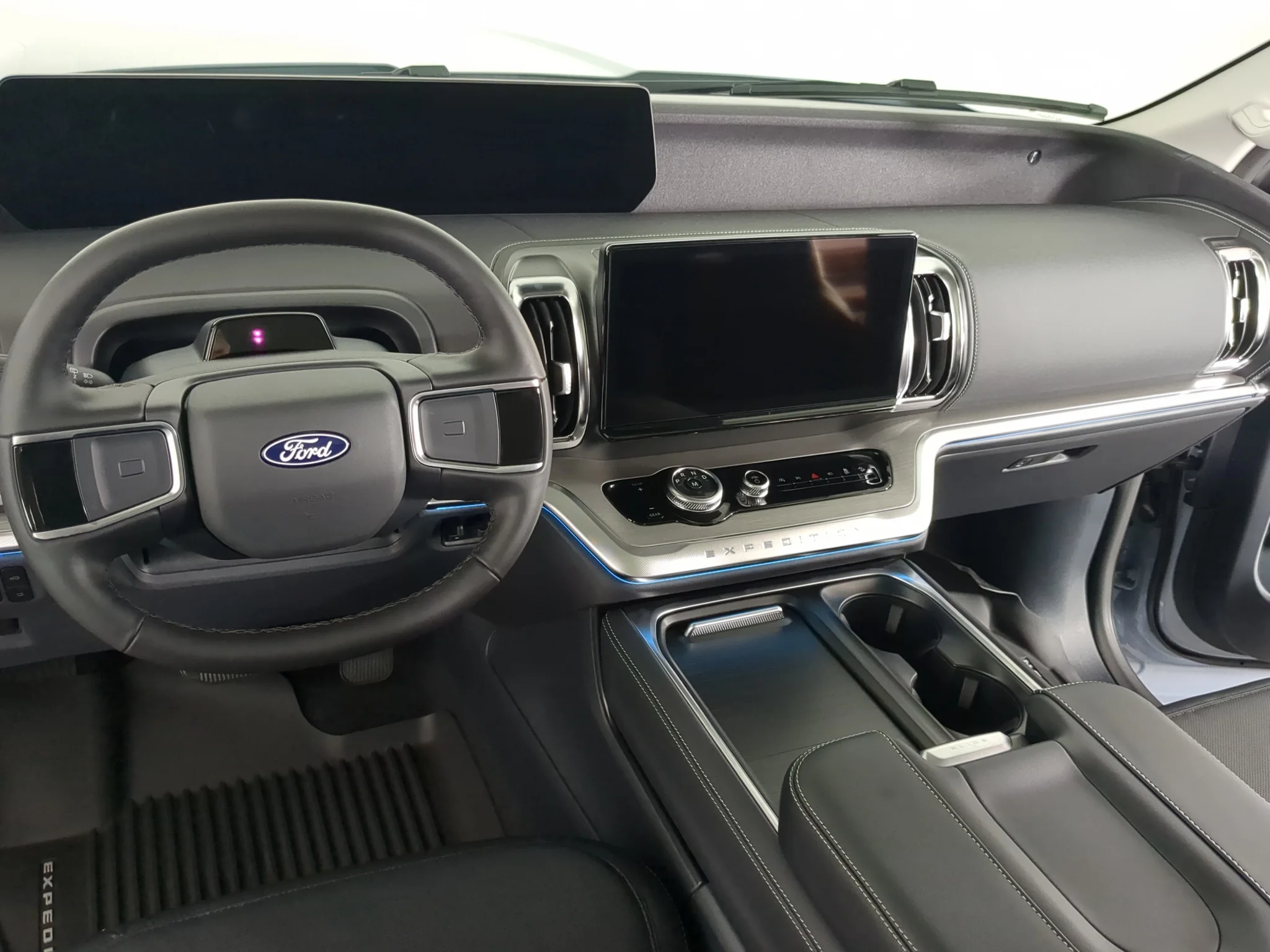 New 2027 Glacier Gray Metallic Tri-Coat Ford MAX Platinum image 13