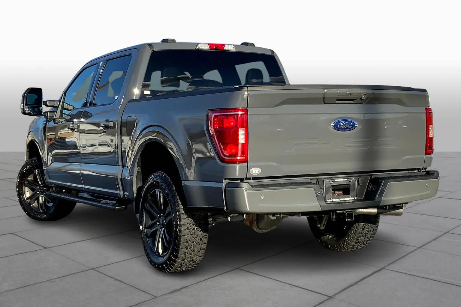 Used 2021 Lead Foot Ford XLT image 12
