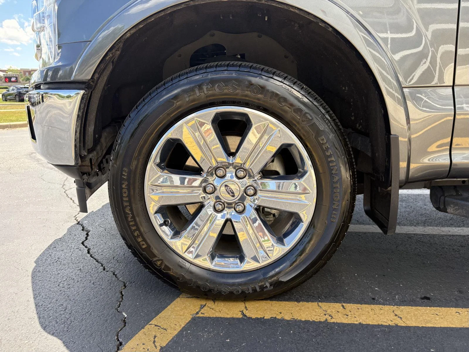 Used 2018 Magnetic Ford LARIAT image 26