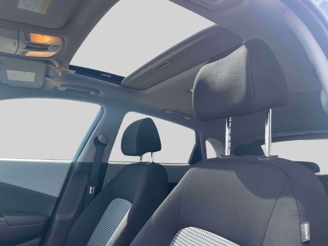 Used 2019 Silver Hyundai SEL image 20