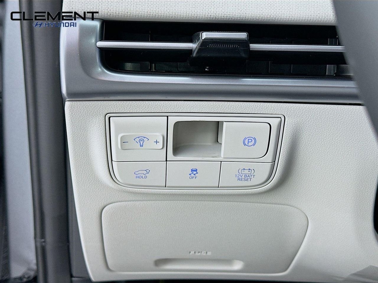 New 2026 Silver Hyundai SEL Convenience image 12