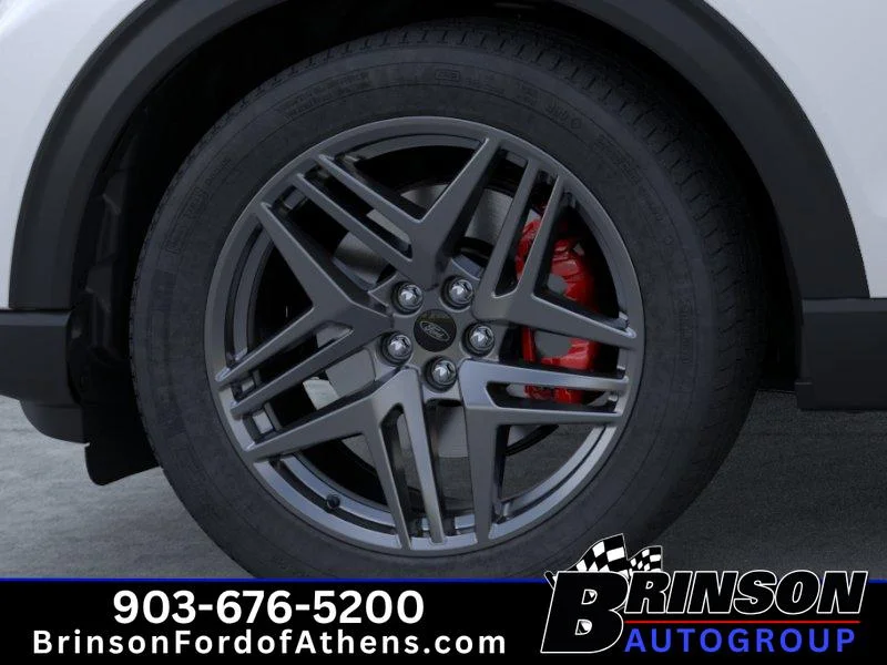 New 2026 Star White Metallic Tri-Coat Ford ST-Line image 19