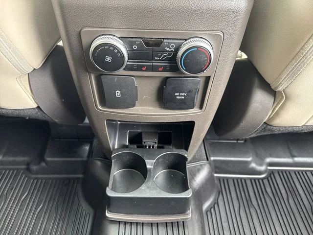 Used 2023 White Ford Platinum image 46