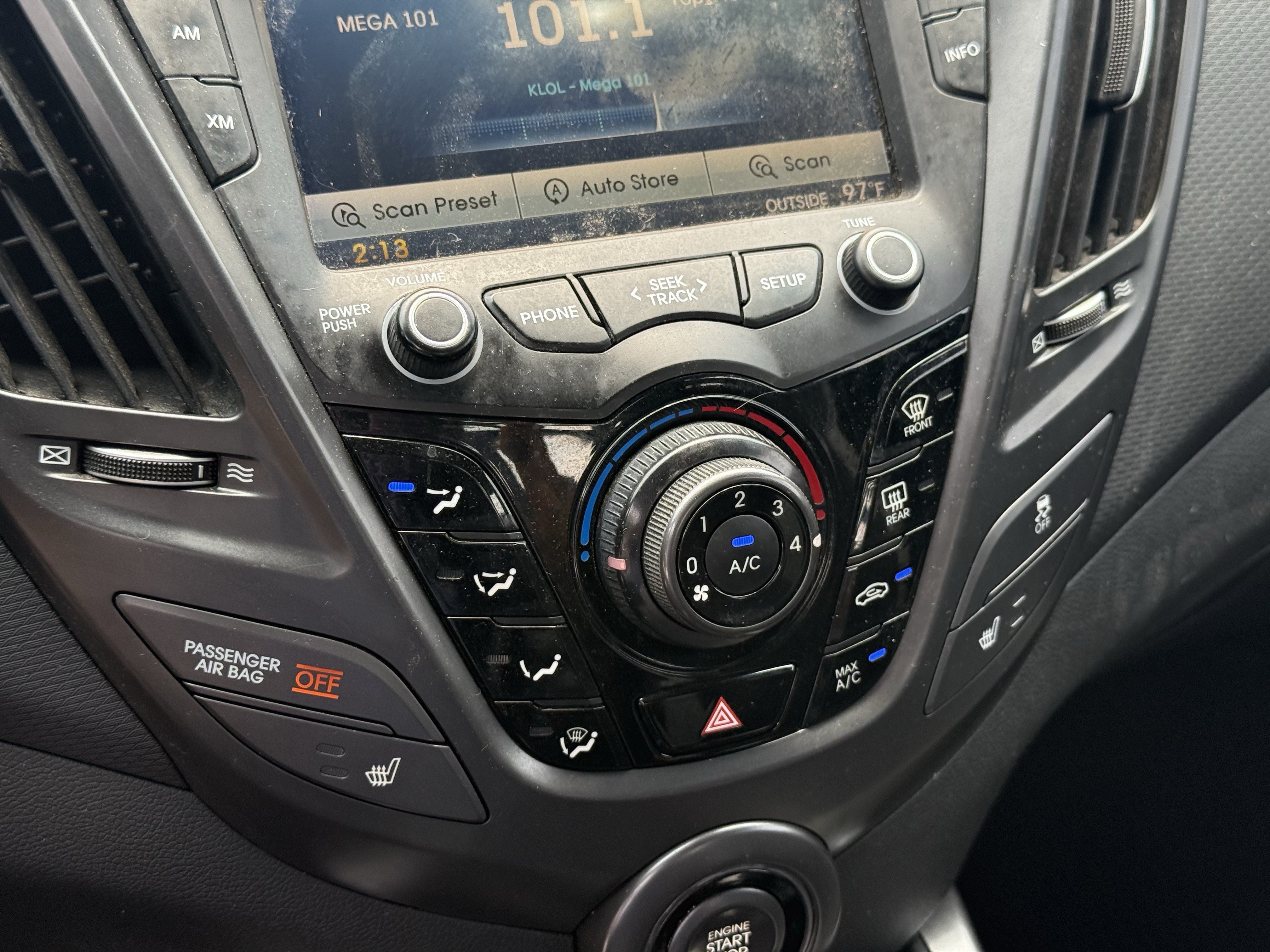 Used 2016 Matte Gray Hyundai Turbo image 22