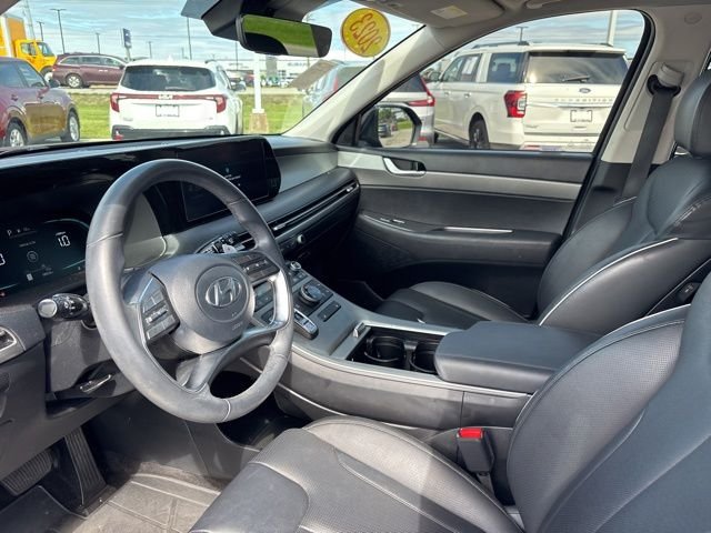 Certified Used 2023 Black Hyundai XRT image 17
